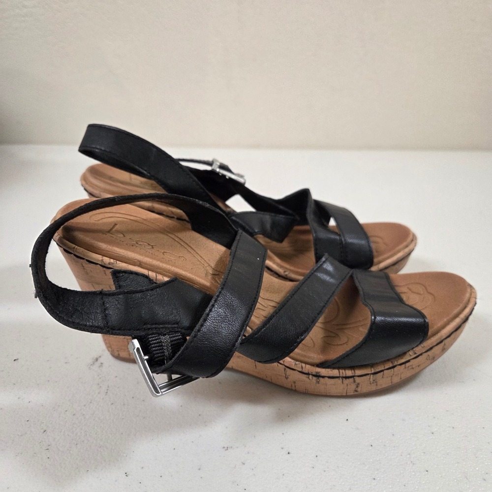 b.o.c.‎ Born Concept Womens Black Wedge Sandals Z13700 Size 9M Cork Heel Buckle
